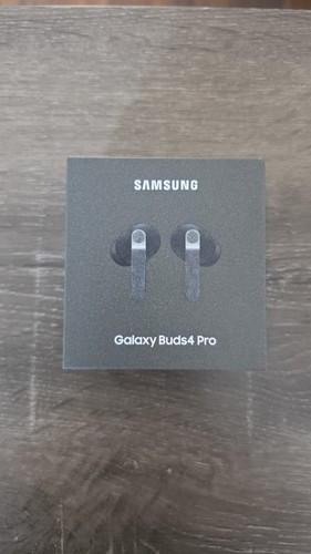 Brand new samsung buds - new, pro