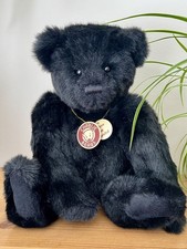 Charlie bears jack of - -,
