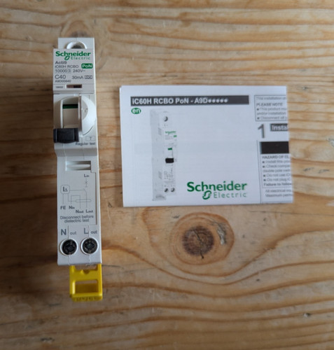 Schneider amp type - 40,