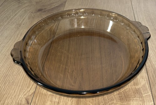 Vintage pyrex round - vintage, smoked