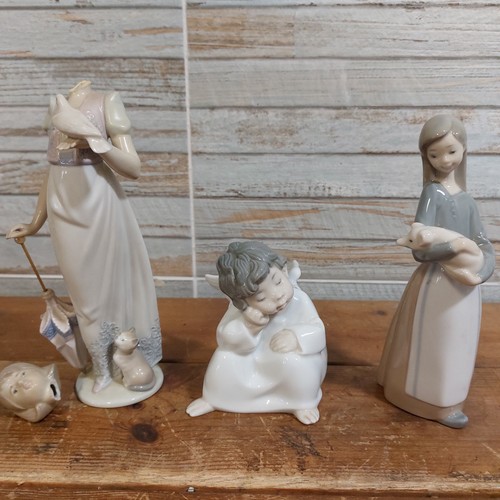 Lladro 4539 angel sitting - 4539,