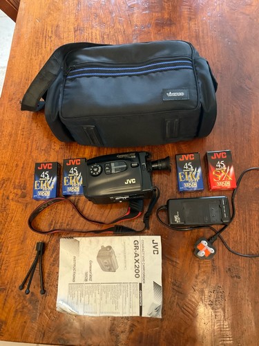 Jvc compact vhs camcorder - vhs,