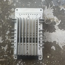 Audi TT MK1 Bose speaker amp