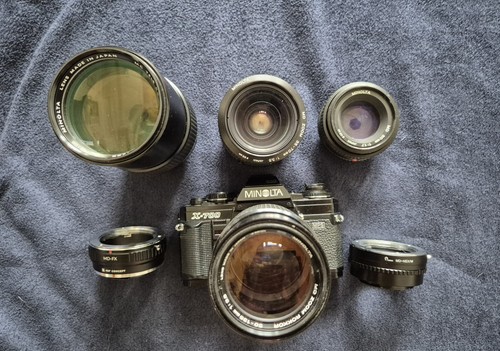Minolta 700 slr camera - x-700,