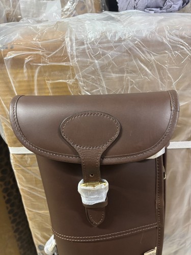 Devonshire leather gun slip - leather, up
