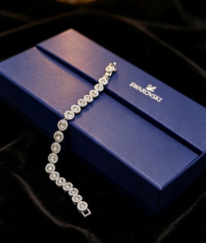 Swarovski una angelic round - swarovski,
