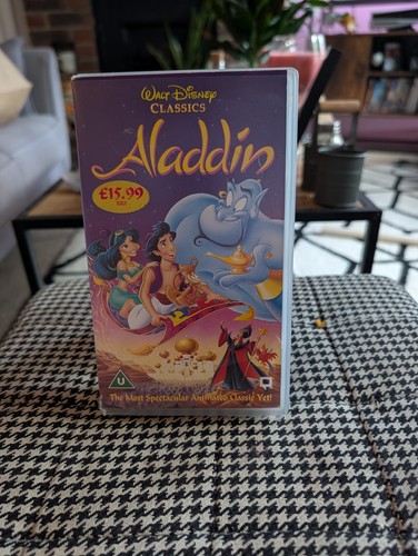 Walt disney classics - walt, aladdin