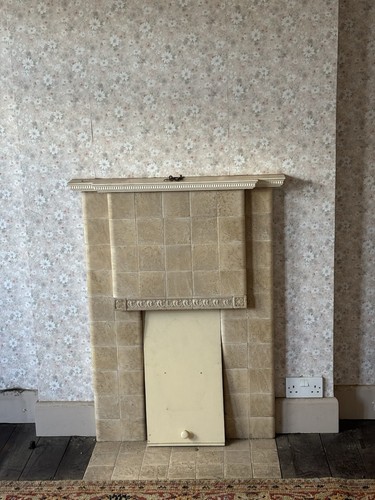 1930 original tiled fireplace - tiled,
