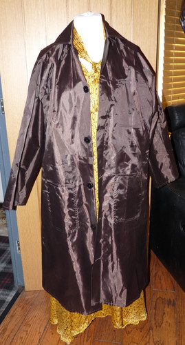Man shiny brown - nylon, pu