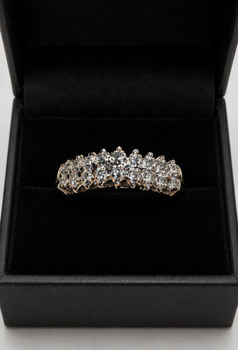 Diamond pyramid ring tcw - diamond,