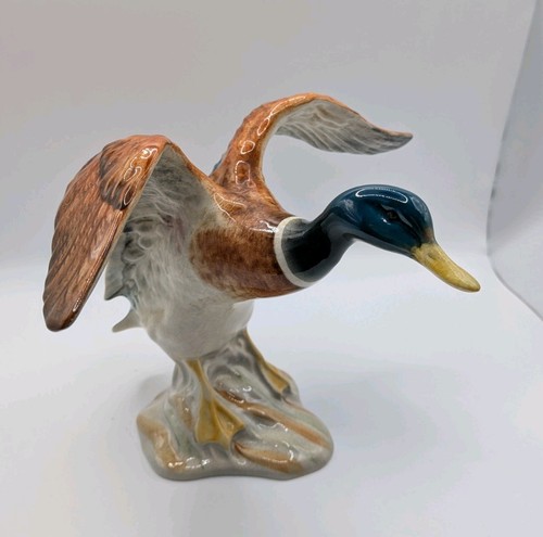 Vintage beswick 750 settling - 750,