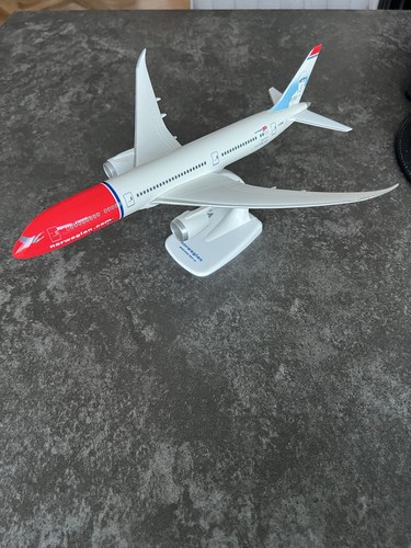 Norwegian boeing 787 - norwegian,