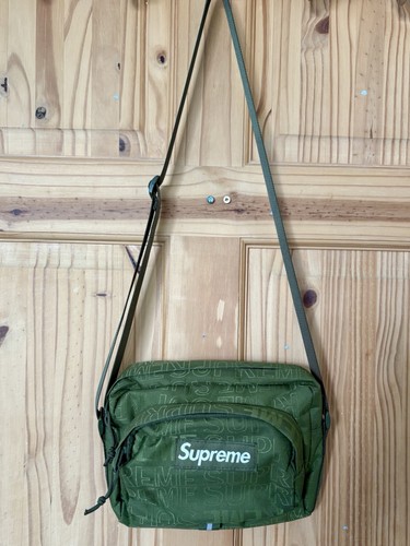 Supreme ss19 olive - supreme,