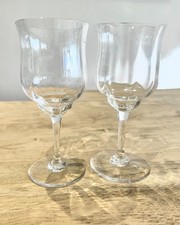 2x BACCARAT Crystal Wine Glasses Model Capri - H 17 cm - 4 Pairs Available