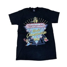 Nintendo Mario Zelda Tshirt Fruit of the Loom Old Clothes Used