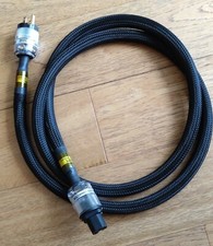 Isoclean Power Focus - AC cord with gold plated Wattgate USA plug and IEC