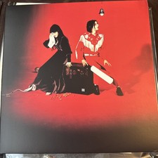 The White Stripes – Elephant