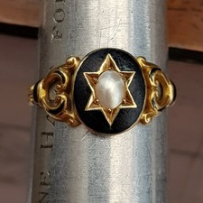 18k Gold Black Enamel Pearl Hair Back Mourning Ring Antique Georgian c1820's