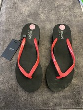 BNWT Armani Black & Red Wedge