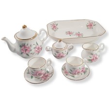 G. Pauws Miniature Tea Set
