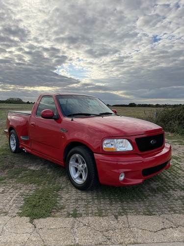 Ford f150 svt - lightning, pickup