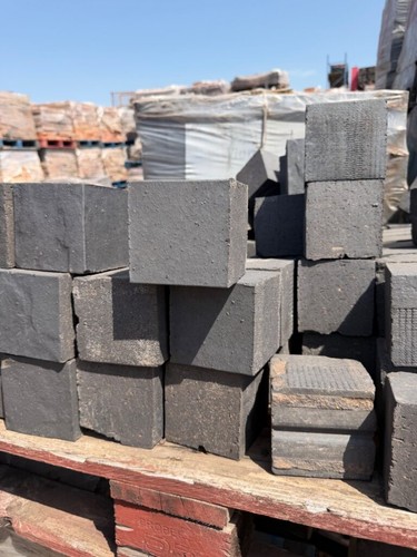 Blue cube paviours 300 - cube,