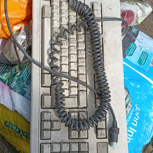 Vintage ibm beige - vintage.,