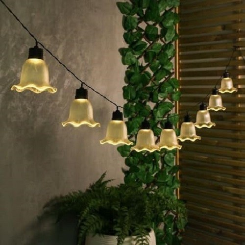 Solar powered ribbed tulip - solar,