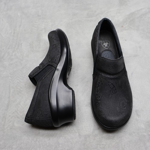 Ariat womens clogs - 5.5, shoes