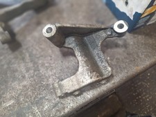 ALFA SPIDER/159/BRERA 3.2 JTS ENGINE MOUNTING SUPPORT BRACKET P/N 55192237 05-13