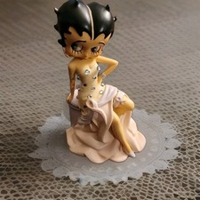 Hamilton  Collection Winks For