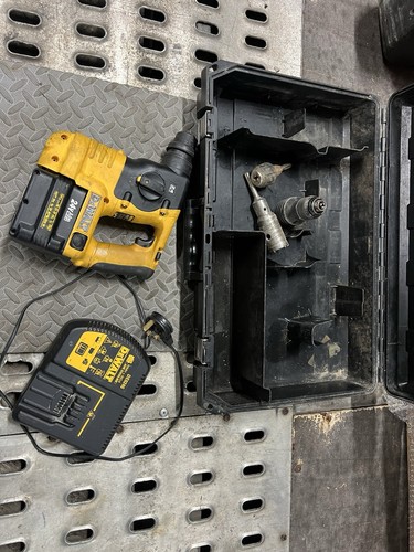 Dewalt 24v dc223 cordless sds - dc223,