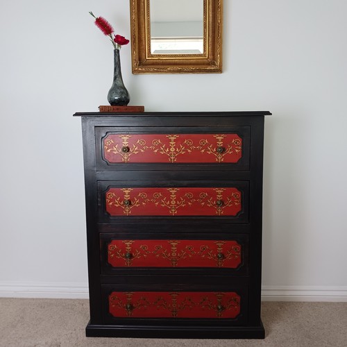 Lovely vintage chest - vintage, of