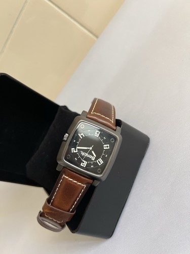 Bench retro square watch black - square,