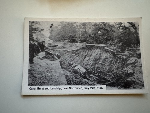 Northwich canal burst - northwich,
