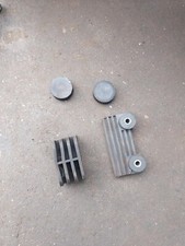 SUZUKI GN125 GN 125 FUEL TANK RUBBERS 