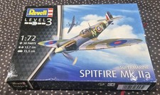 Revell Supermarine Spitfire Mk 11a Building & Painting Model Set - Scale 1/72