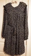 LOVELY M&S COLLECTION  NAVY  FLORAL  VISCOSE  SMOCK  DRESS SIZE  18