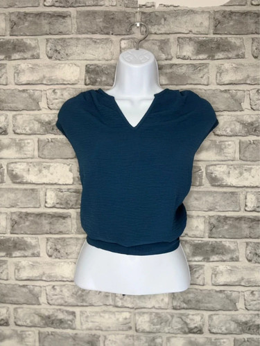 Blue cropped sleeveless - cropped, top