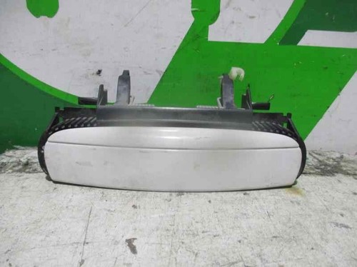 4b0839885 rear outer door - rear,