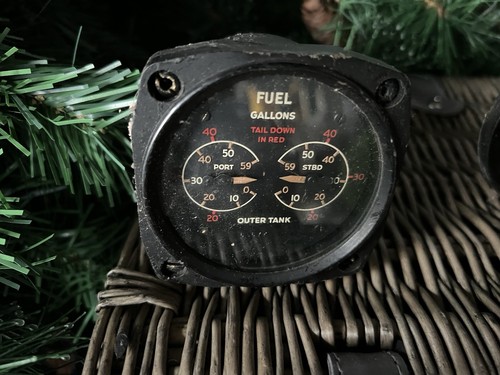 Vintage aircraft fuel flow - aircraft,