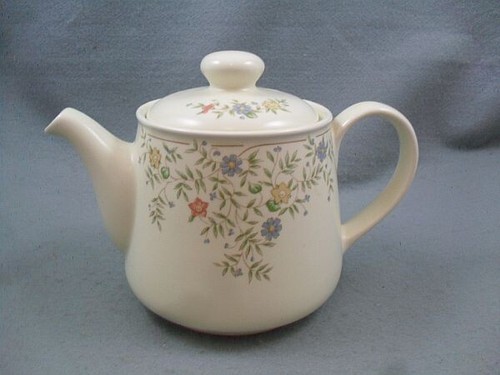 Bhs country garland - country, teapot