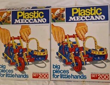 2 sets PLASTIC MECCANO SET 200 - APPROX 1970'S - preowned unchecked 