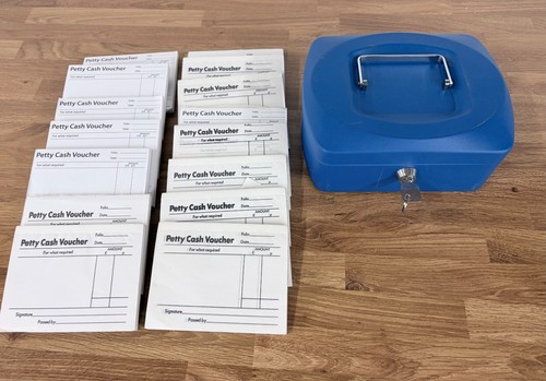 Bundle blue petty cash - –,