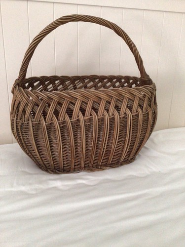 Vintage wicker oval - wicker, shopping