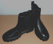 Ladies Black Leather Chelsea