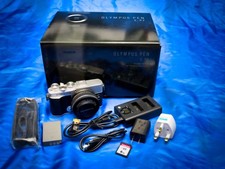 Olympus PEN E-P7 Silver