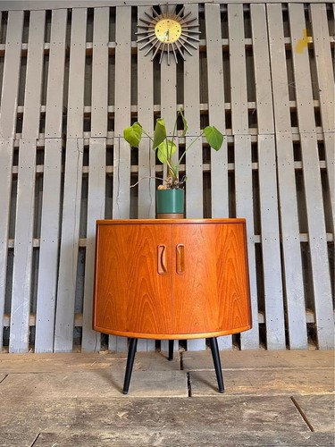 Plan teak corner cabinet - teak,