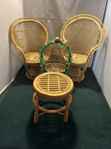 Vtg lot wicker peacock - lot,