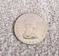 1981 ISLE OF MAN FIVE POUND -